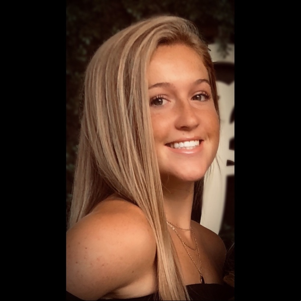 Meet your Posher, Lexi